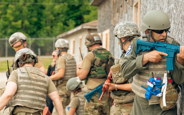 Medical Care MAINEiacs Conduct Vital Training