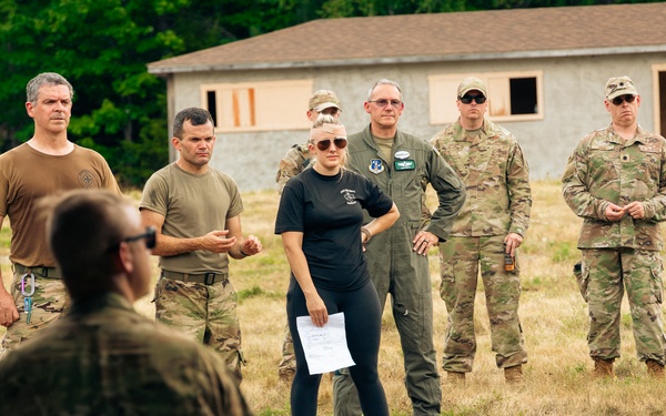 Medical Care MAINEiacs Conduct Vital Training