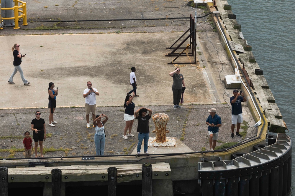 USS Iwo Jima Depart Naval Station Norfolk For Deployment