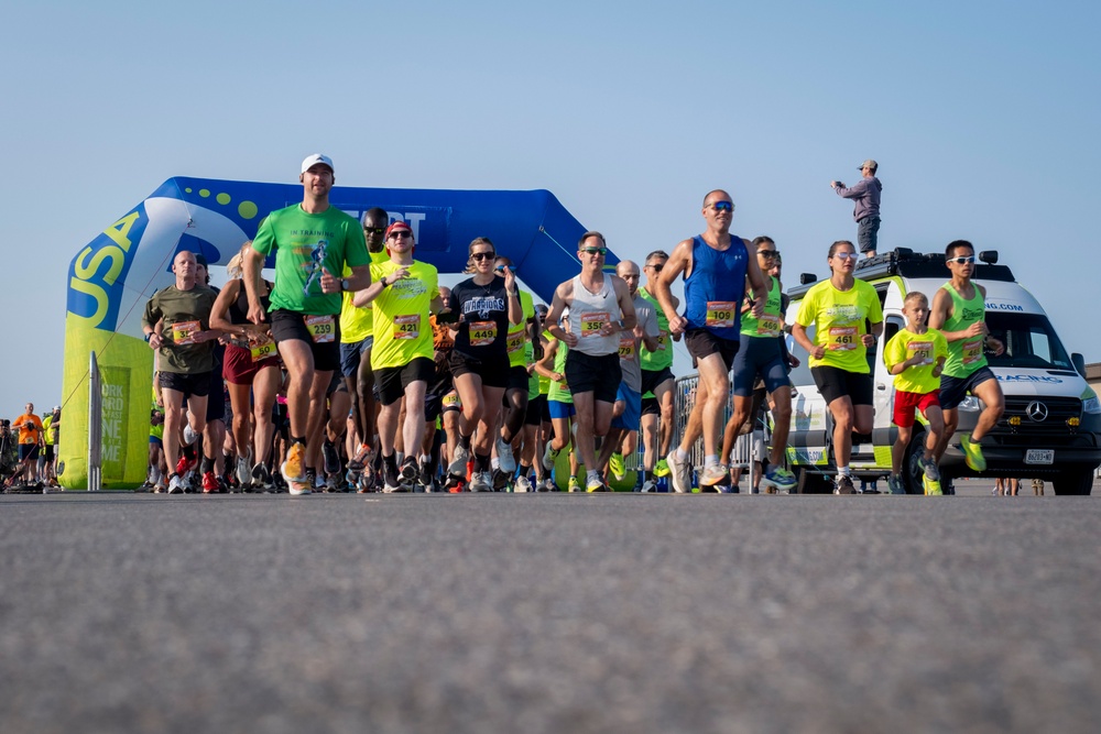 174th Attack Wing Hosts 4th Annual Runway 5K