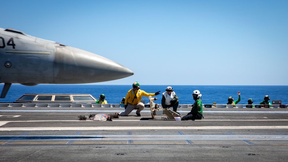 USS Gerald R. Ford (CVN 78) Conducts Routine Flight Operations