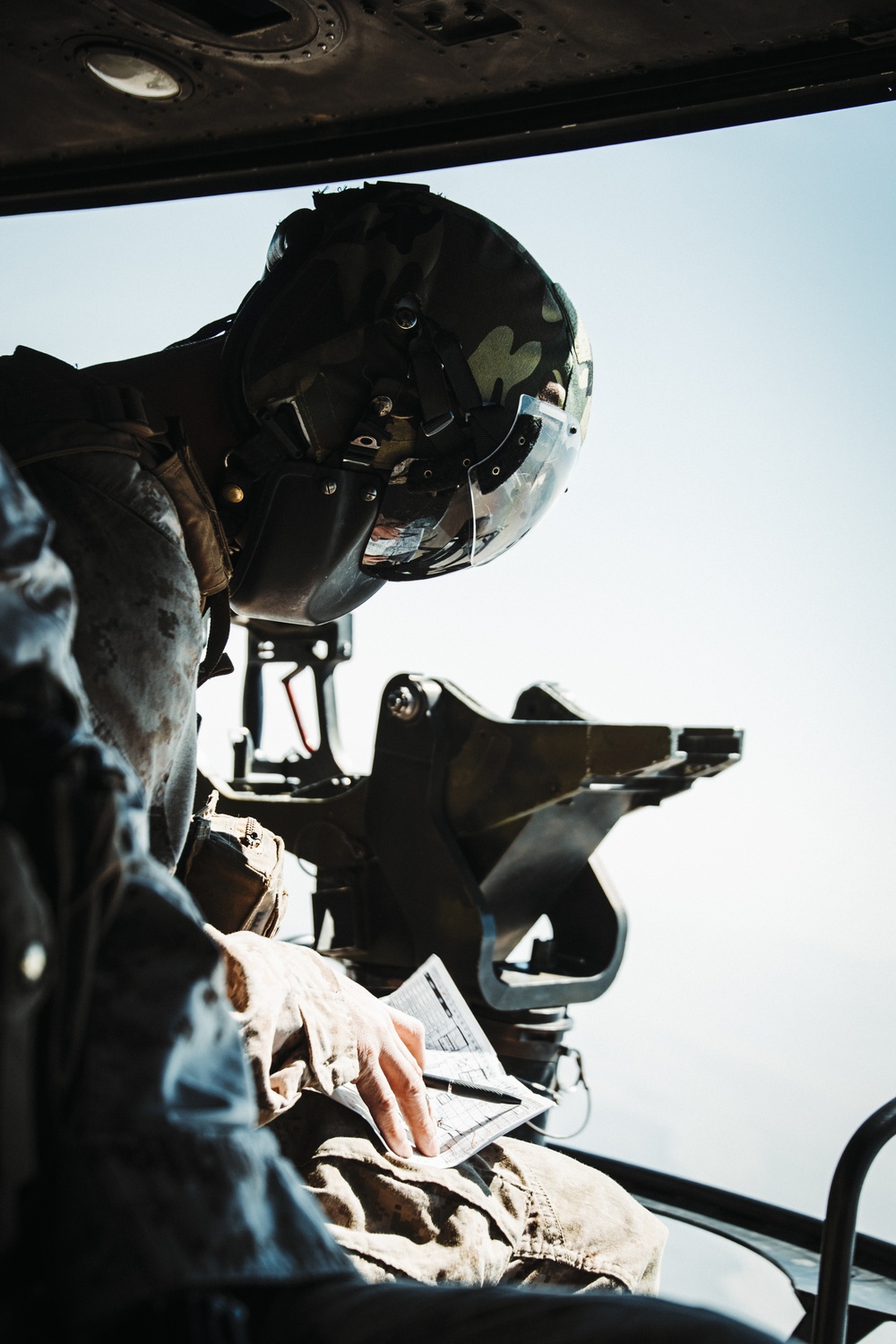 HMLA-367 conducts FARP training