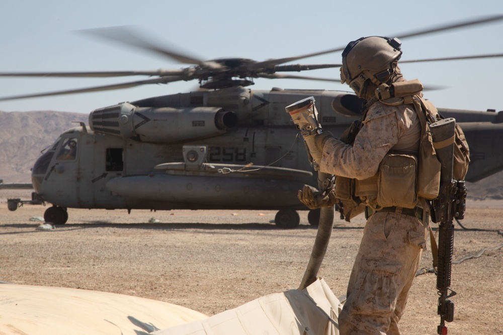HMH-361 conducts flight operations during SLTE 4-25