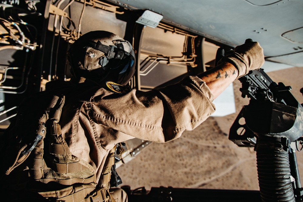 VMM-165 Conducts a TRAP during SLTE 4-25