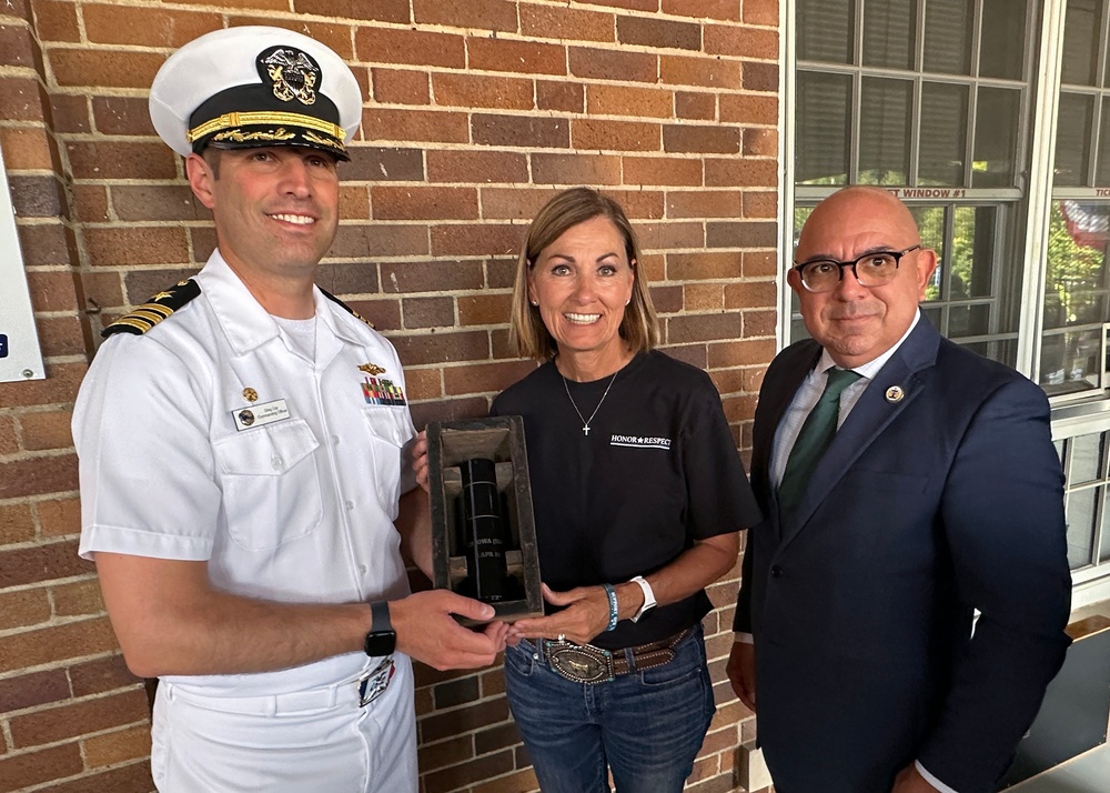 USS Iowa presents commissioning pennant to namesake state