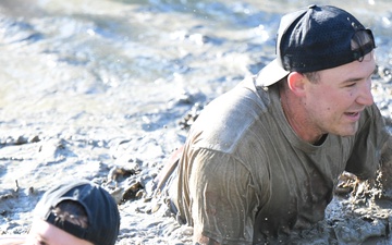 Fort Drum community members tackle Mountain Mudder