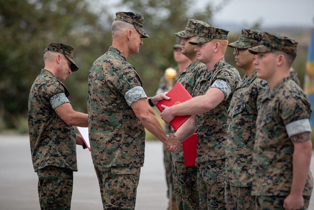 1st MARDIV holds quarterly colors ceremony