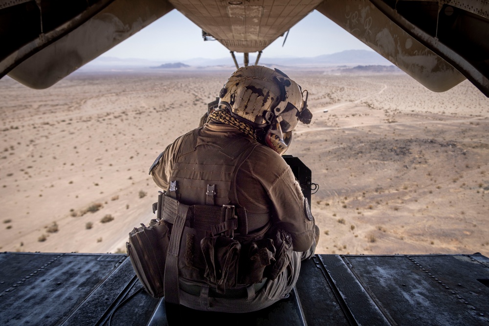 HMH-361 conducts rapid insertion during SLTE 4-25