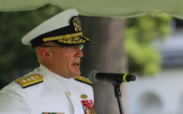 Naval Facilities Engineering Systems Command Holds Change of Command and Retirement Ceremony