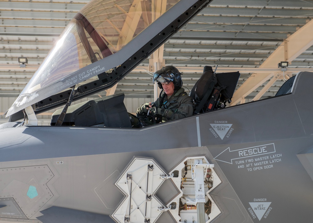 Gen. Drowley completes fini flight in F-35