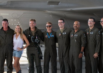 Gen. Drowley completes fini flight in F-35