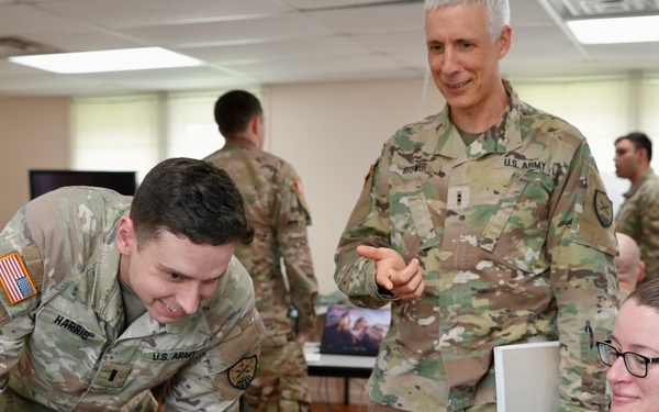 Maryland Army National Guard cyber soldiers lead certification exercise for sister units