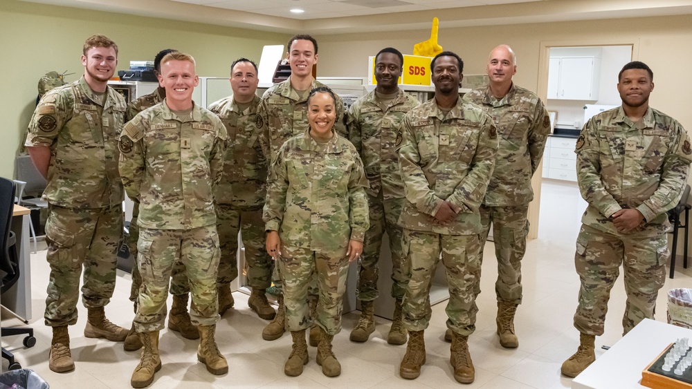 Defense Health Agency Chief Visits the 5MDG