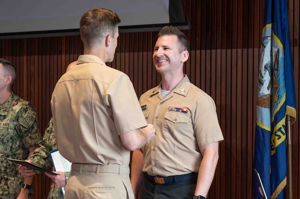 U.S. Navy Band conducts All Hands meeting