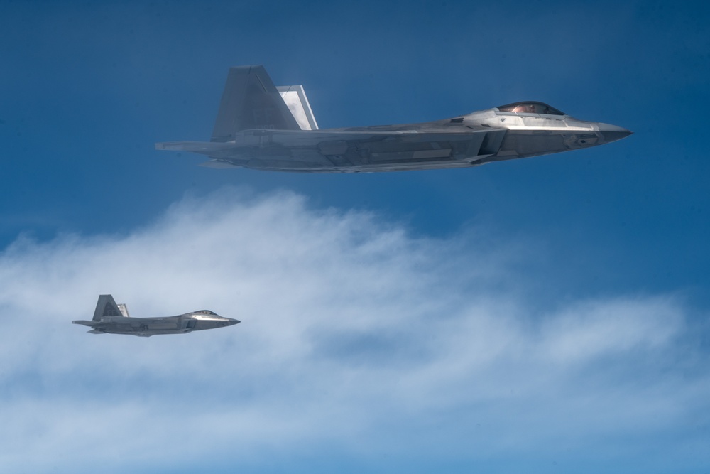 22 ARW keeps fighters in the air during BE 25-3