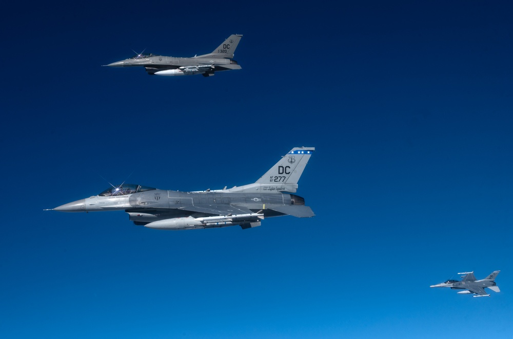 22 ARW keeps fighters in the air during BE 25-3