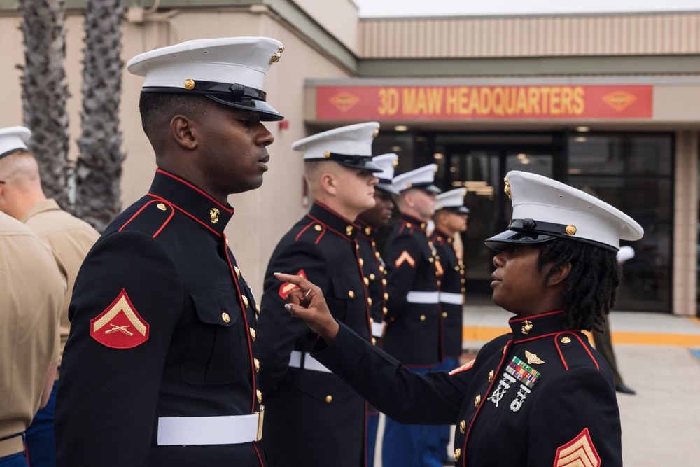 Marines with MWHS-3 perform uniform inspections