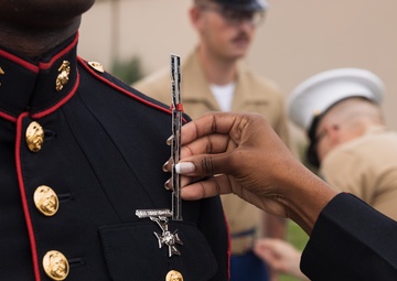 Marines with MWHS-3 perform uniform inspections