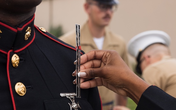 Marines with MWHS-3 perform uniform inspections