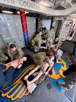 CRTS Teams Conduct Amphibious Familiarization Training Aboard USS Boxer