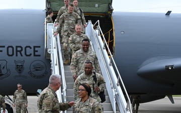 Army National Guard Materiel Command visits the 117ARW