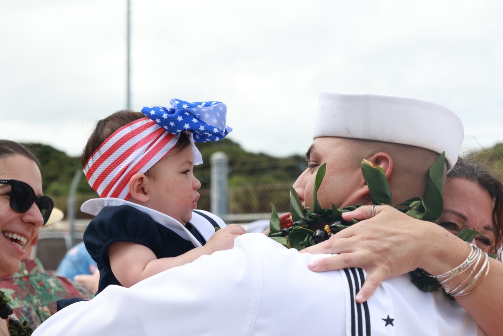USS William P. Lawrence Returns to Pearl Harbor Following Seven-Month Indo-Pacific Deployment