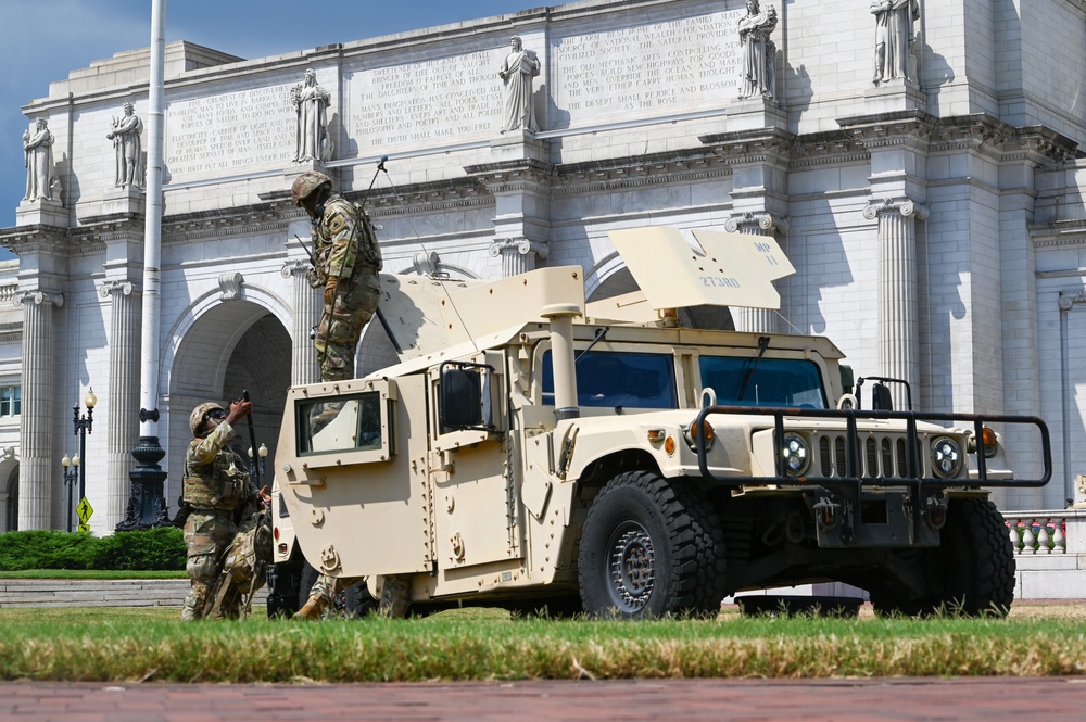 DC National Guard Leaders Deputized for DC Safe and Beautiful Task Force