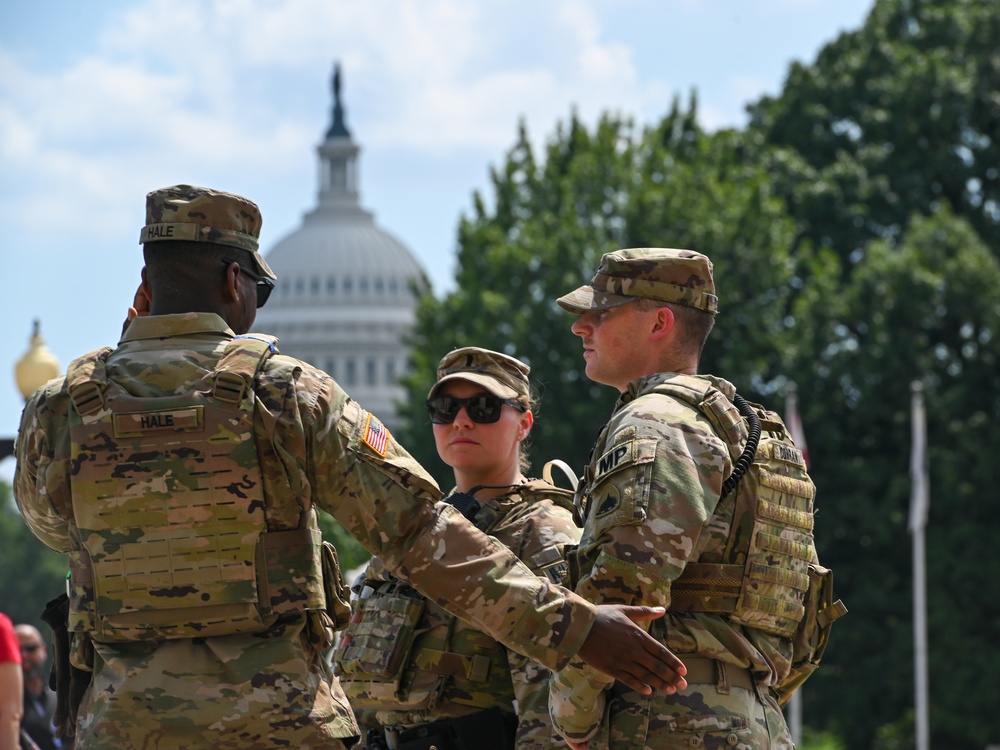 DC National Guard Leaders Deputized for DC Safe and Beautiful Task Force