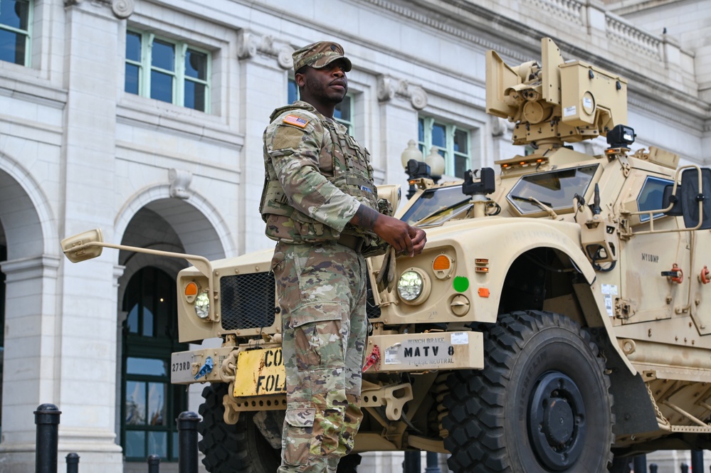 DC National Guard Leaders Deputized for DC Safe and Beautiful Task Force