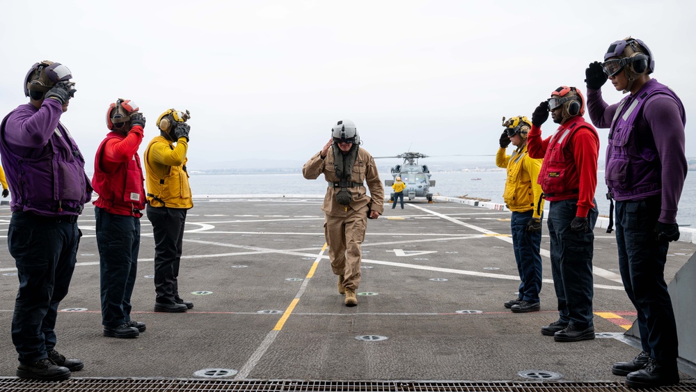 QUART 25.4: Navy and Marine Corps Leaders visit Somerset