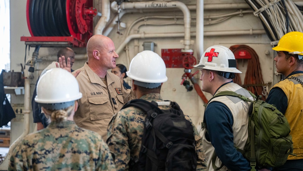QUART 25.4: Navy and Marine Corps Leaders visit Somerset