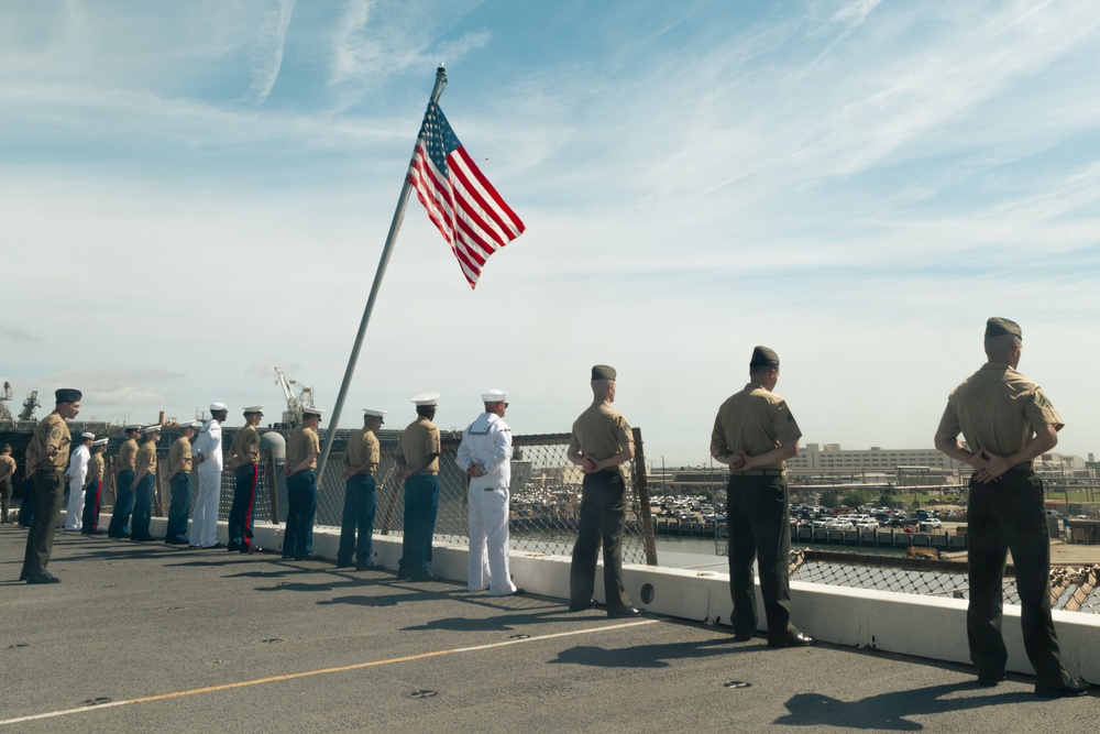 22nd MEU(SOC) Departs Norfolk for Deployment