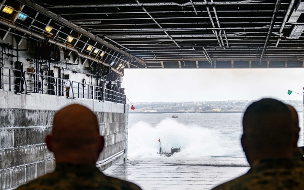 QUART 25.4: Navy and Marine Corps Leaders visit Somerset