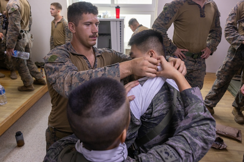3d LAR Classes With ROK Marines, and Live-Fire Training During KMEP 25.2