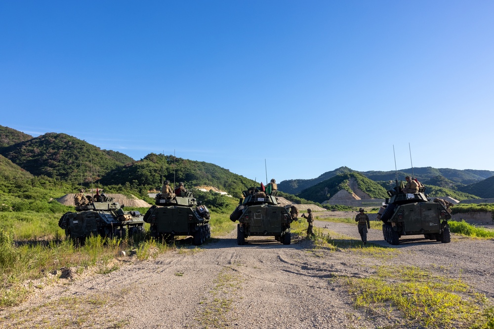 3d LAR Classes With ROK Marines, and Live-Fire Training During KMEP 25.2