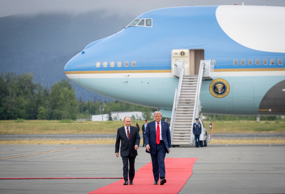 Trump, Putin Alaska Arrival