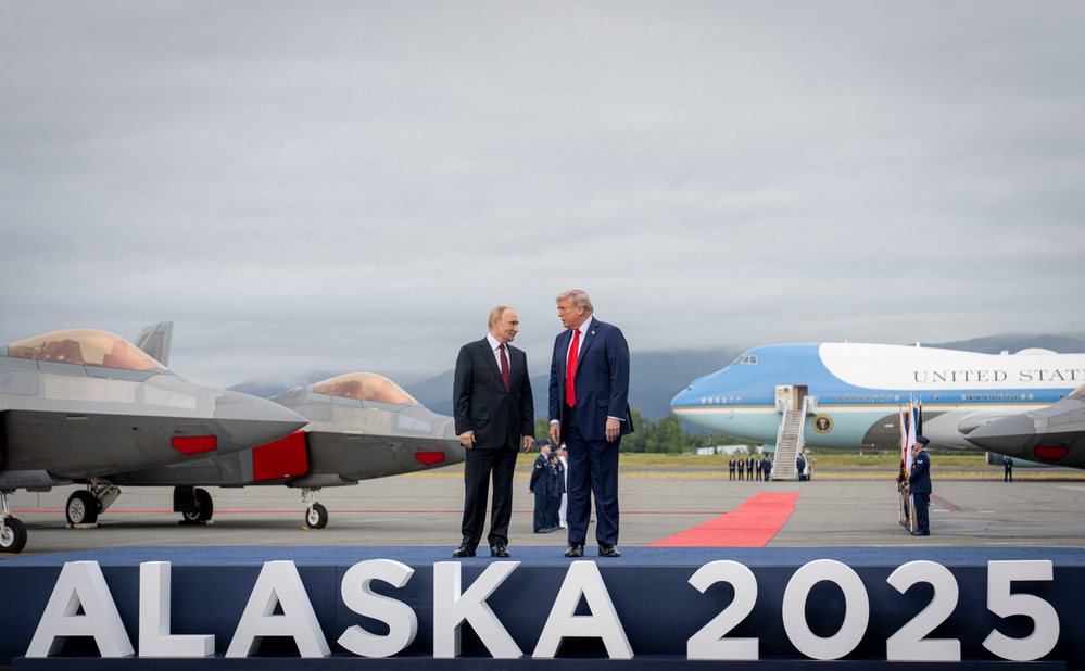 Trump, Putin Alaska Arrival