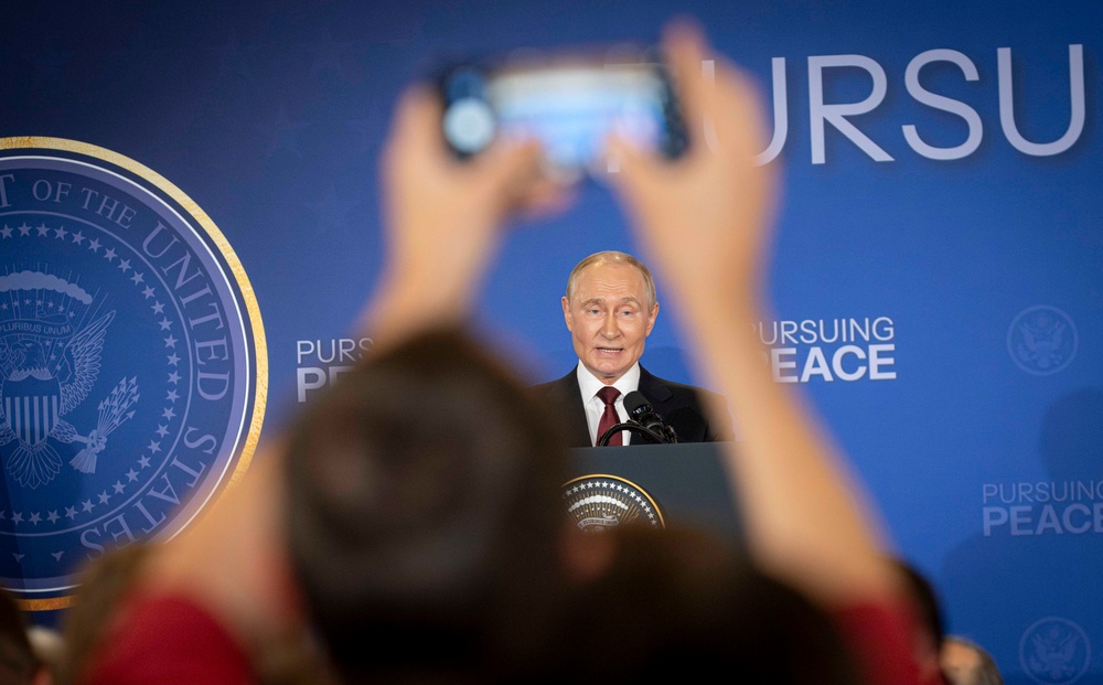 Trump, Putin Press Conference