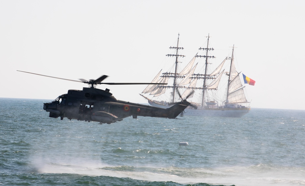 U.S. Army Garrison Black Sea Commander Attends Romanian Navy Day