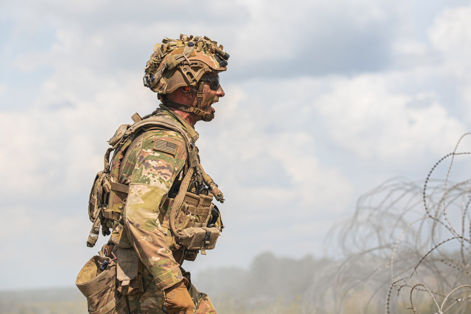 洋楽 Power Posse Militia RARE MIDDLE DVIDS - Images - Climb to Readiness: 2-14 Conducts Live Fire