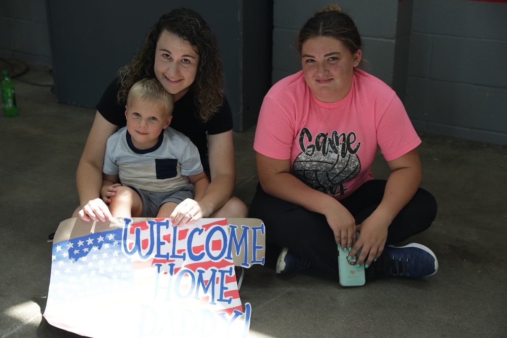 Kentucky military police return home