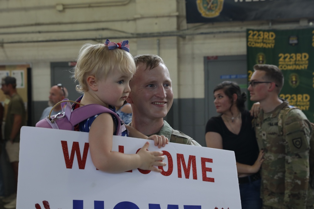 Kentucky military police return home