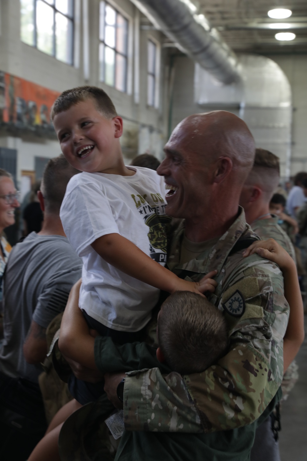 Kentucky military police return home