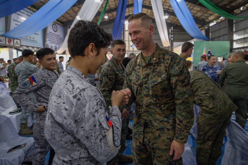 Ex Alon 25: Philippine, Australian, U.S. service members take part in opening ceremony