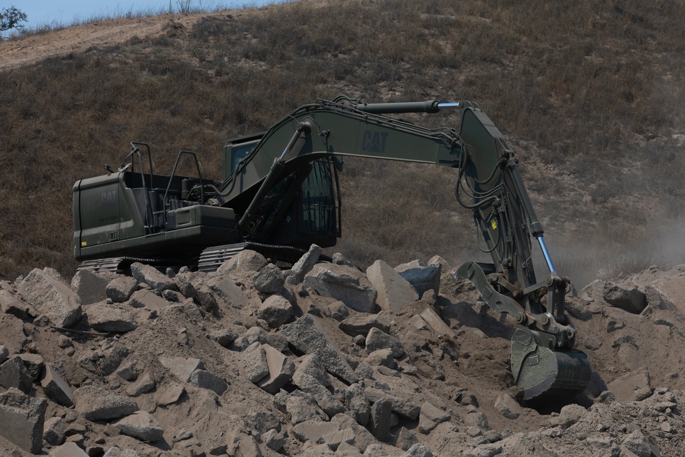 MWSS-372 conducts Exercise Resilient Spear with NMCB-5