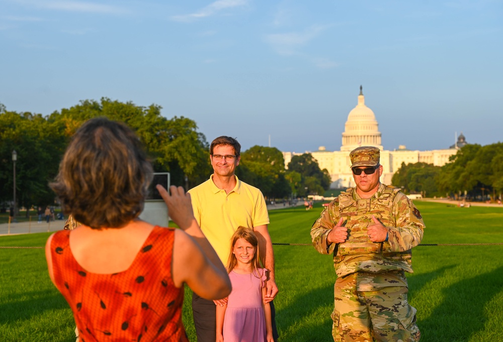 DC Air National Guardsman support DC Safe and Beautiful mission