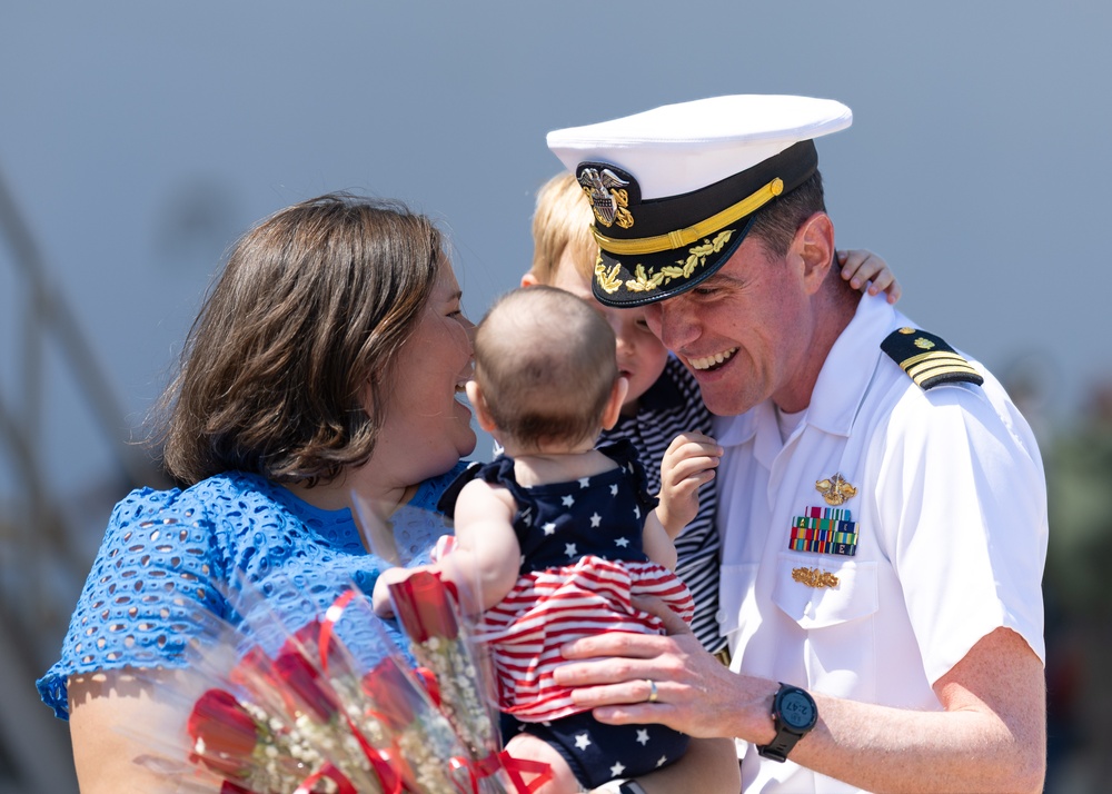 USNS Comfort (T-AH 20) Returns From Continuing Promise 2025