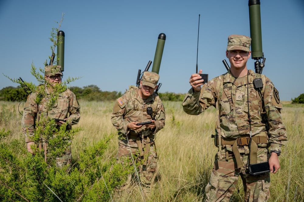 1st Cavalry Division tests terrestrial layer system manpack