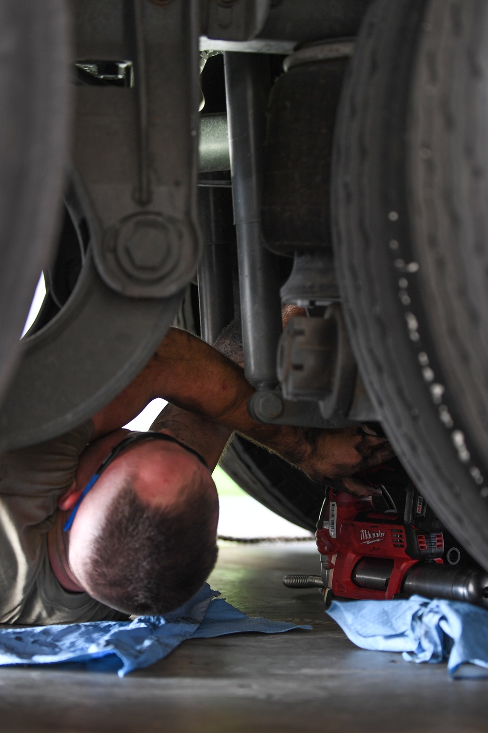 Airman performs Maintenance