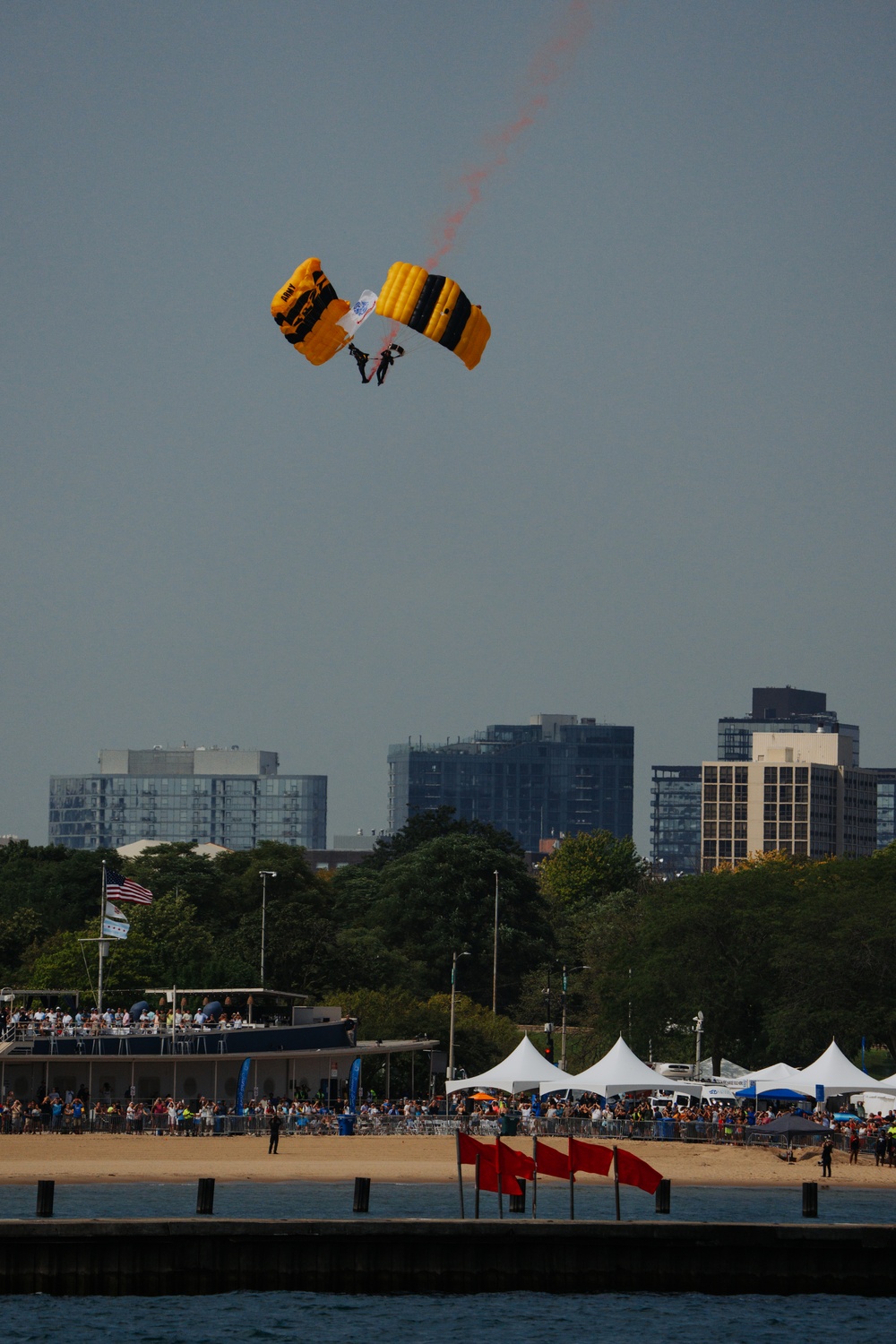 U.S. Army Parachute Team jumps for Chicago Air and Water Show